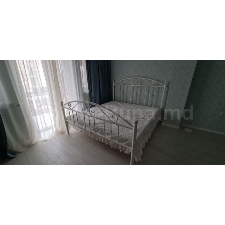 Черная кованая кровать А-38